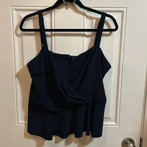 Parker women’s dressy peplum top, size large